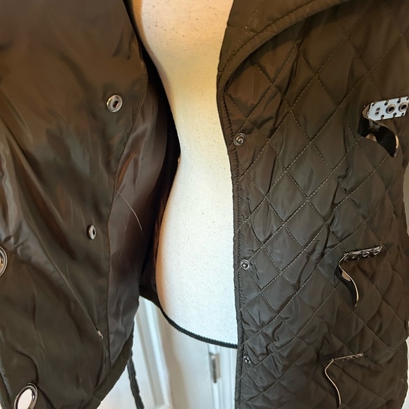 Westport black jacket puffer with collar buckles and waist belt - Picture 4 of 6